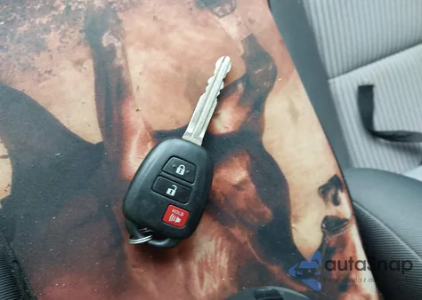 2015 Toyota Rav4 Le z USA, uszkodzony, nr VIN 2T3ZFREV9FW150059